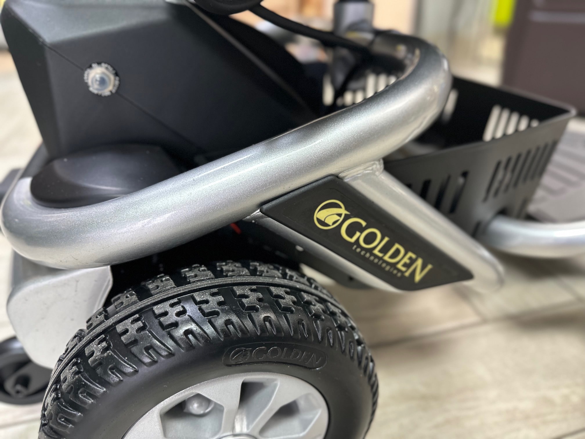 Lite Rider Envy Power Chair by Golden Technologies